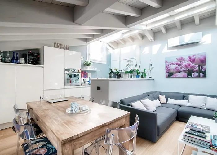 Joivy Isotta's House With 2 Cosy Balconies *