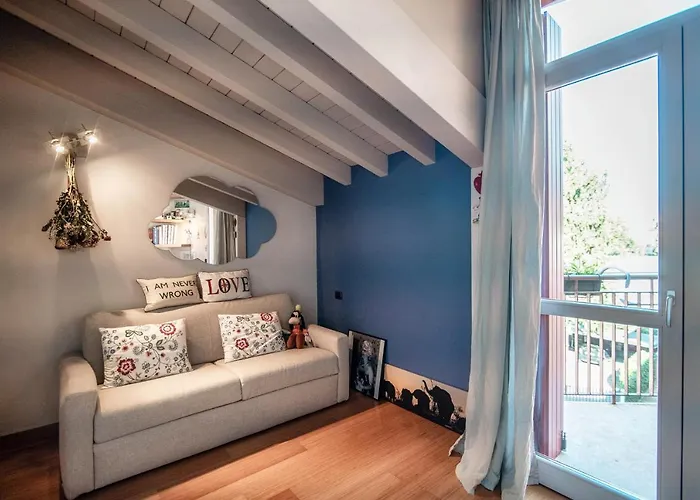 Joivy Isotta's House With 2 Cosy Balconies コモ