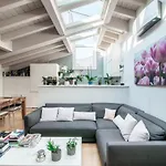Joivy Isotta's House With 2 Cosy Balconies Apartamento *