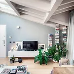 Joivy Isotta's House With 2 Cosy Balconies